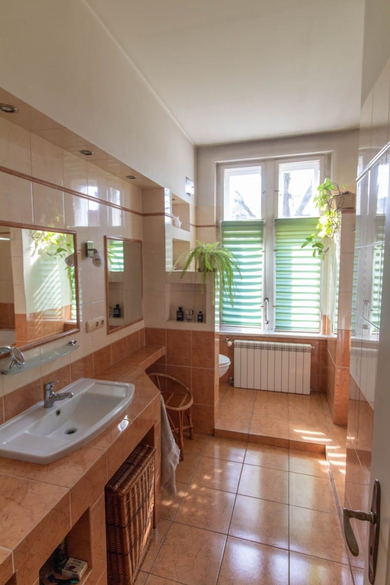 Mieszkanie 4 pokojowe na Sprzedaż