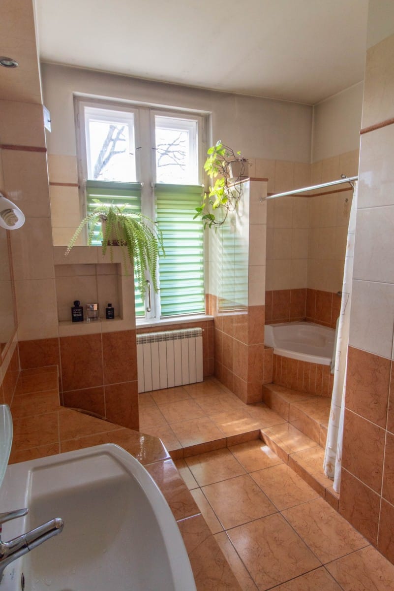 Mieszkanie 4 pokojowe na Sprzedaż