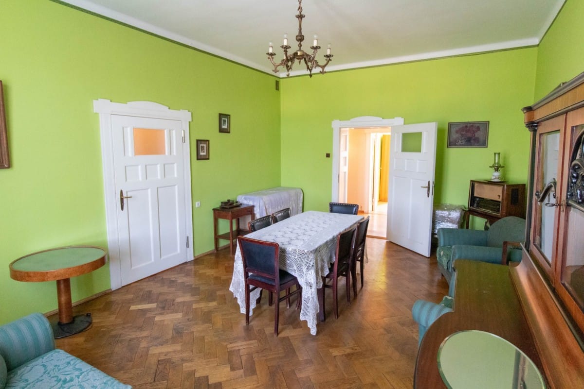 Mieszkanie 4 pokojowe na Sprzedaż