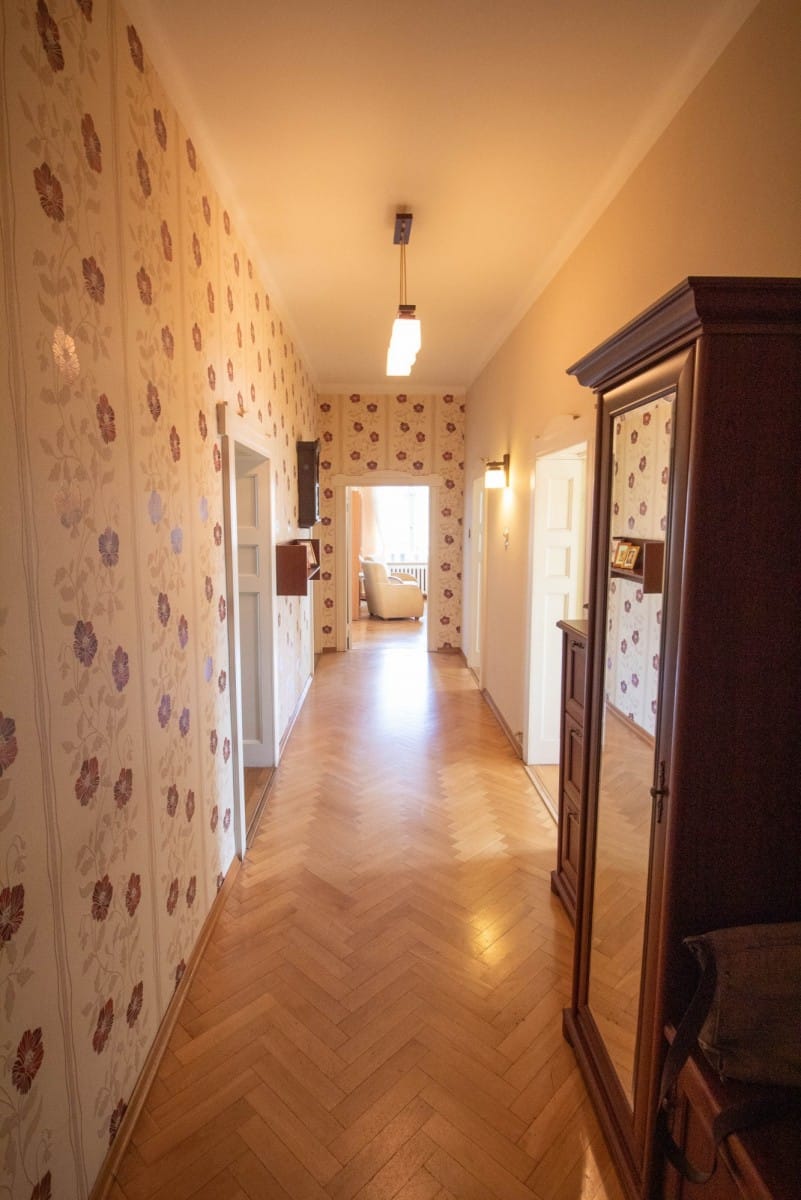 Mieszkanie 4 pokojowe na Sprzedaż