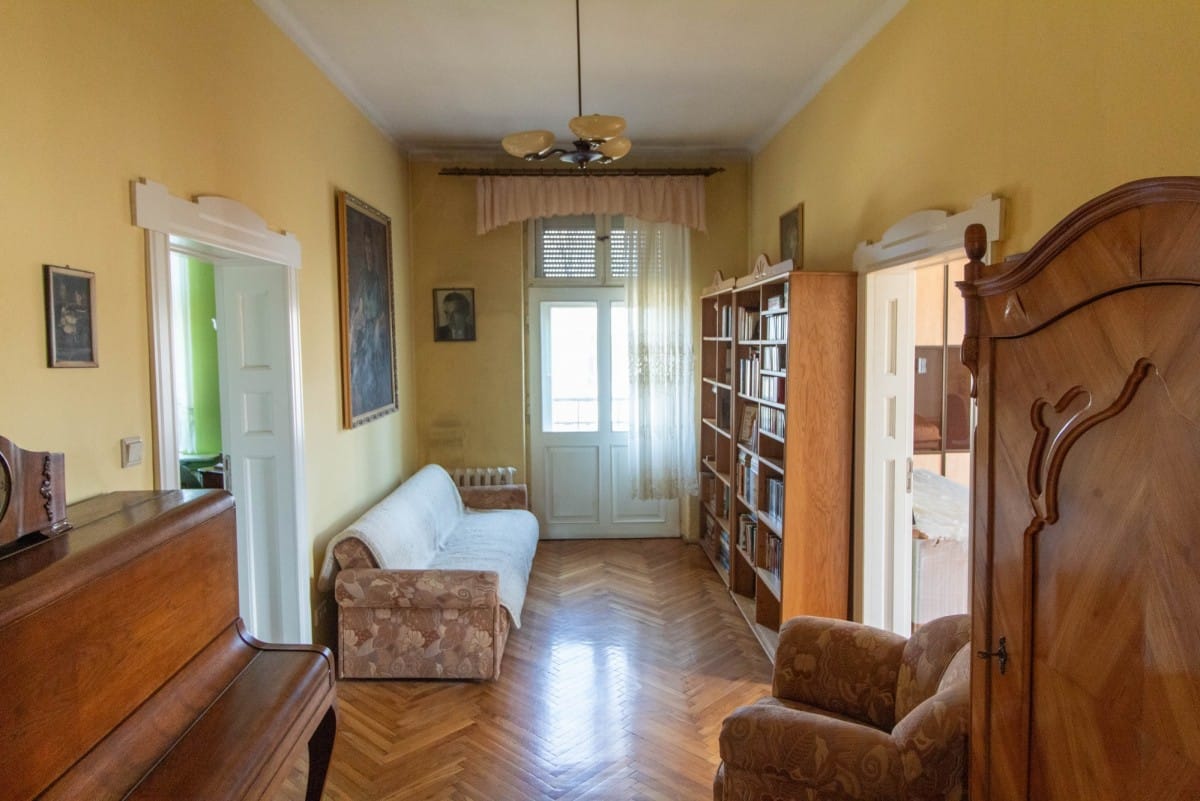 Mieszkanie 4 pokojowe na Sprzedaż