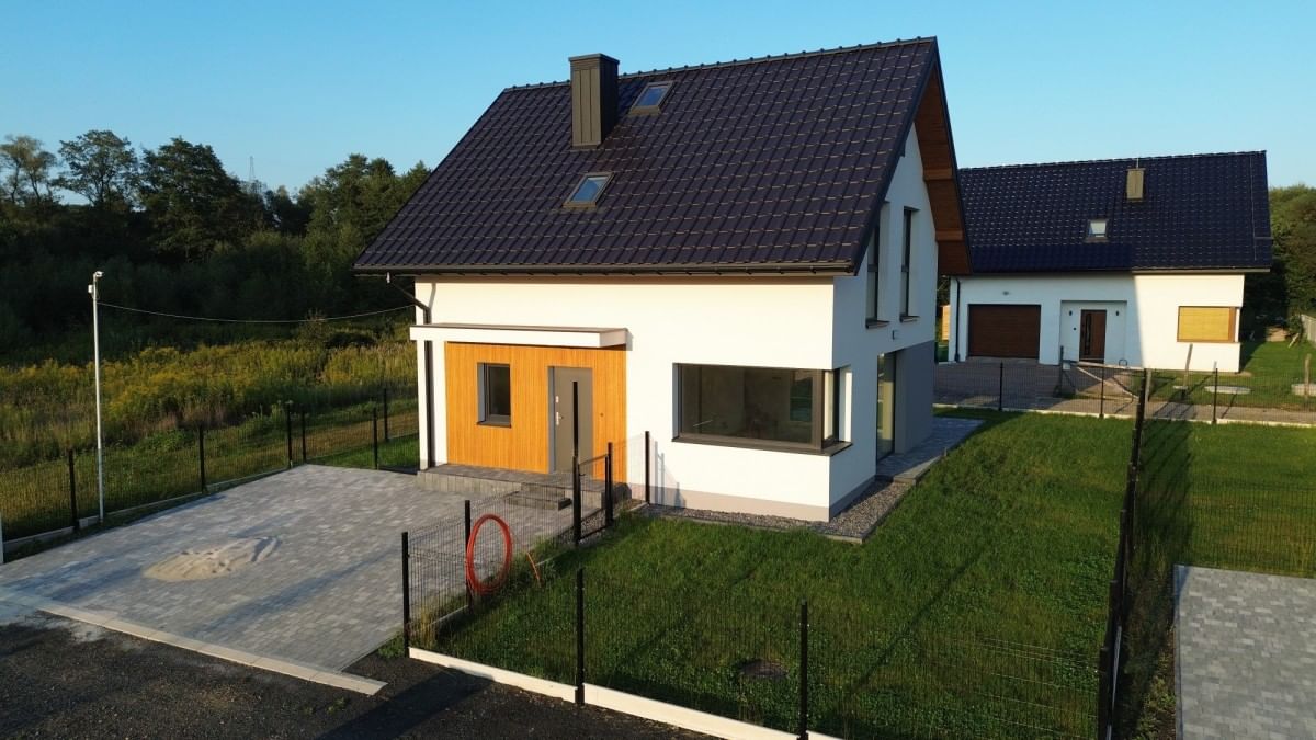 Dom 5 pokojowe na Sprzedaż