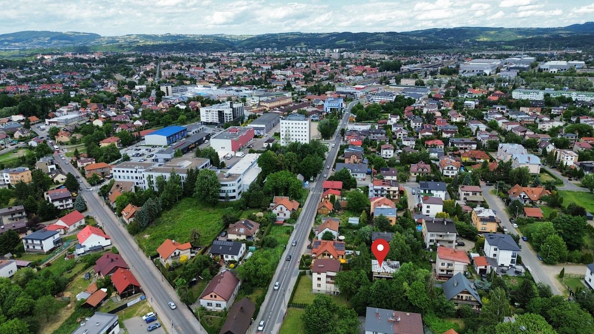 Dom 5 pokojowe na Sprzedaż
