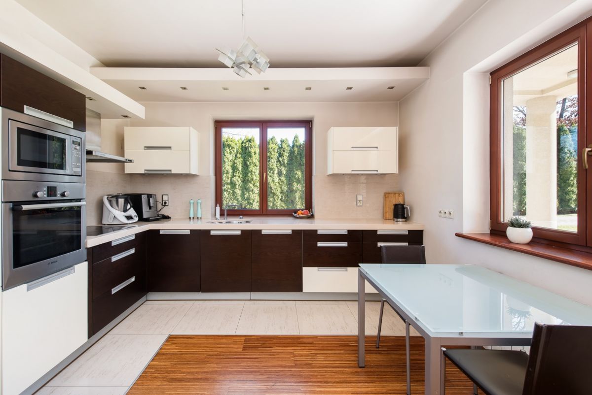 Dom 5 pokojowe na Sprzedaż