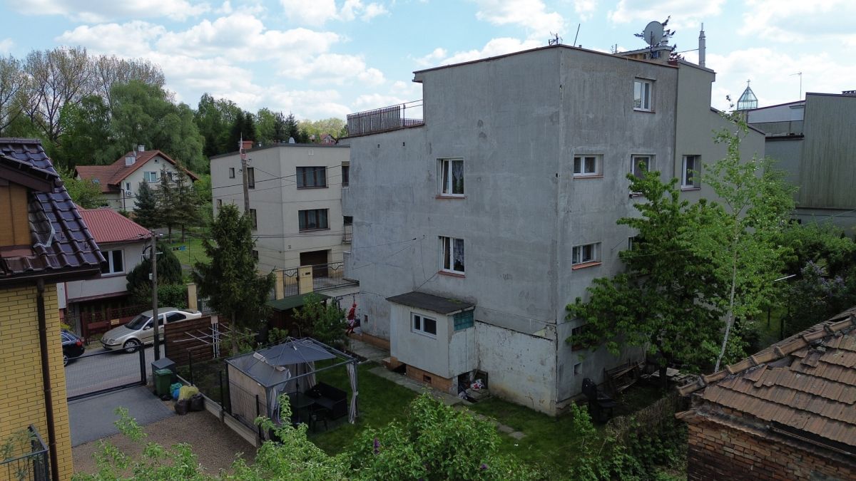 Dom 6 pokojowe na Sprzedaż