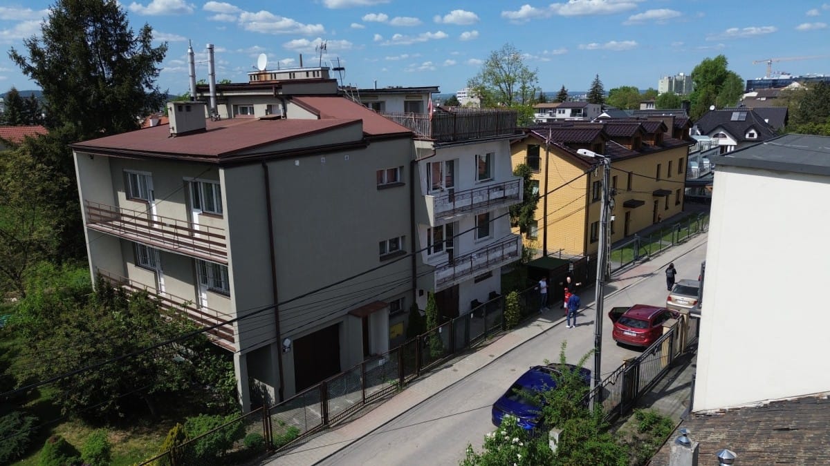 Dom 6 pokojowe na Sprzedaż