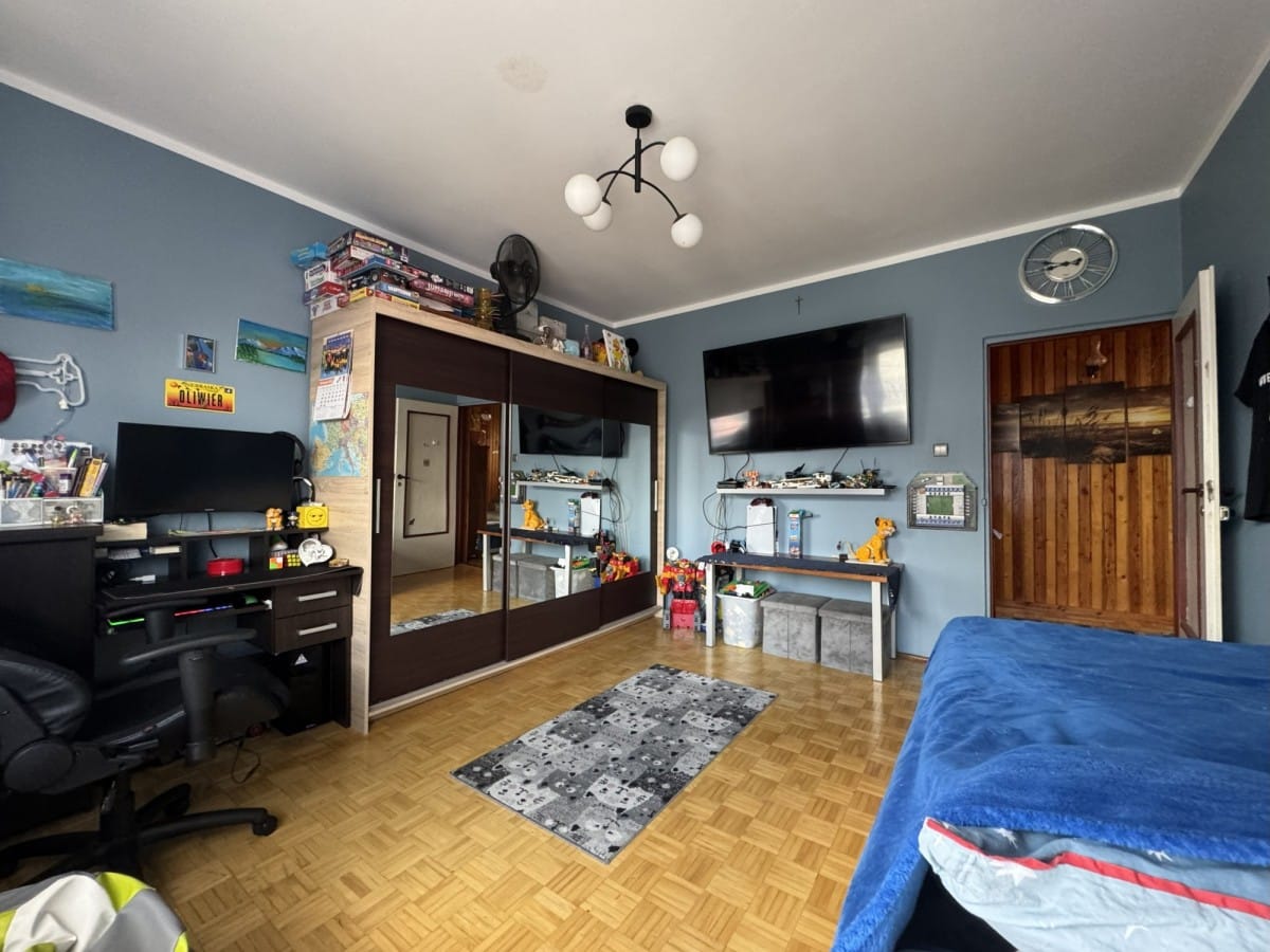 Dom 6 pokojowe na Sprzedaż