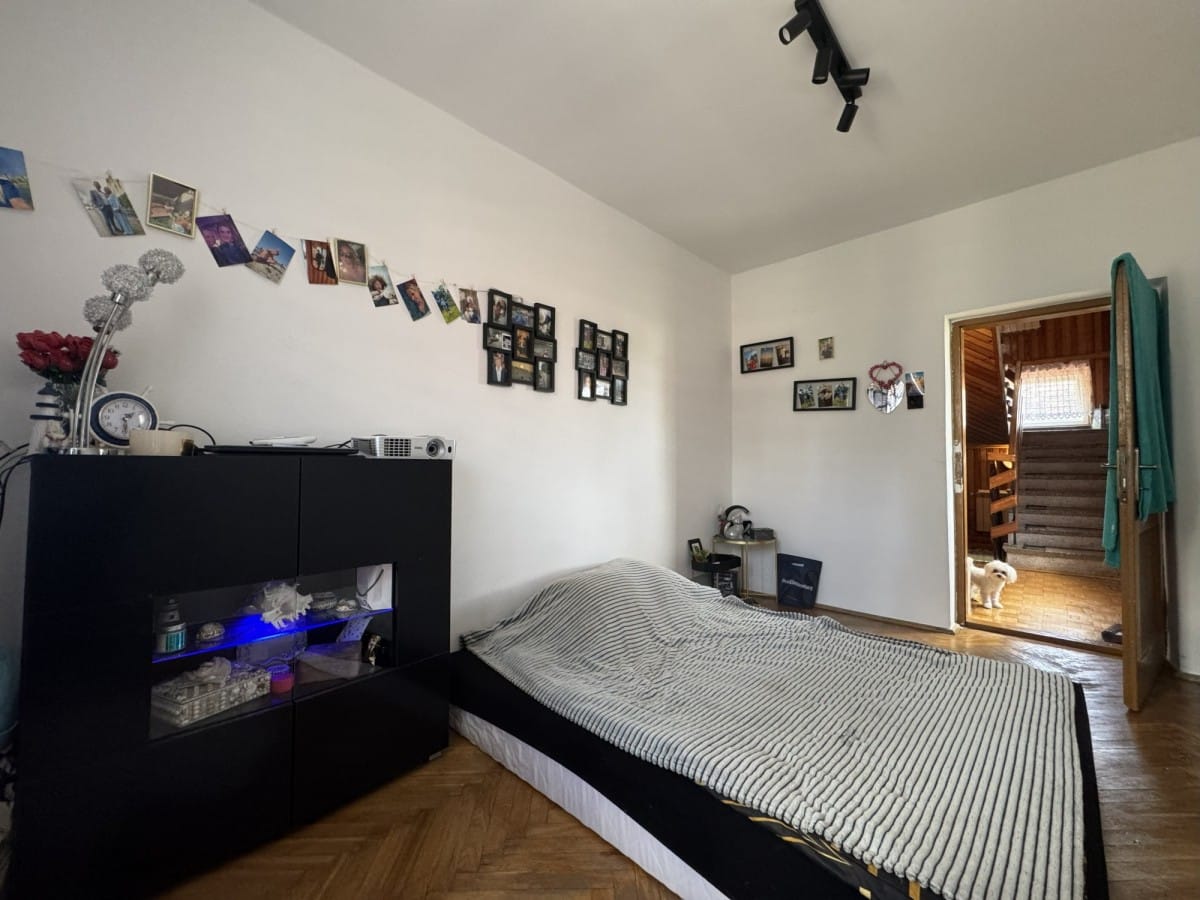 Dom 6 pokojowe na Sprzedaż