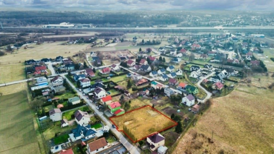 Działka  pokojowe na Sprzedaż