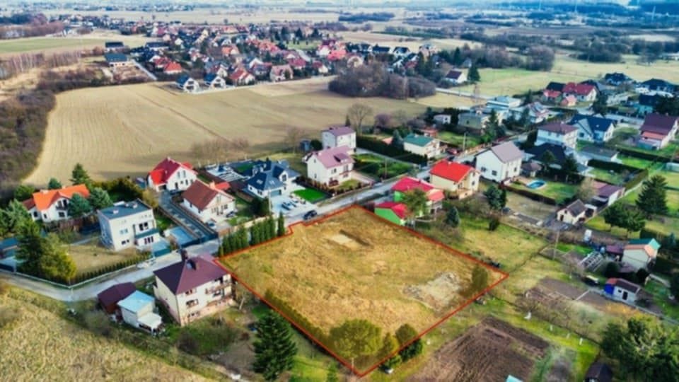 Działka  pokojowe na Sprzedaż