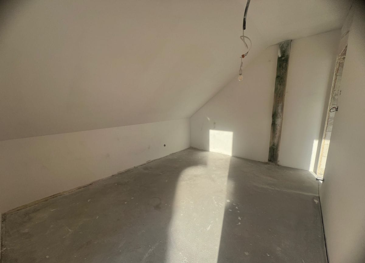 Dom 4 pokojowe na Sprzedaż