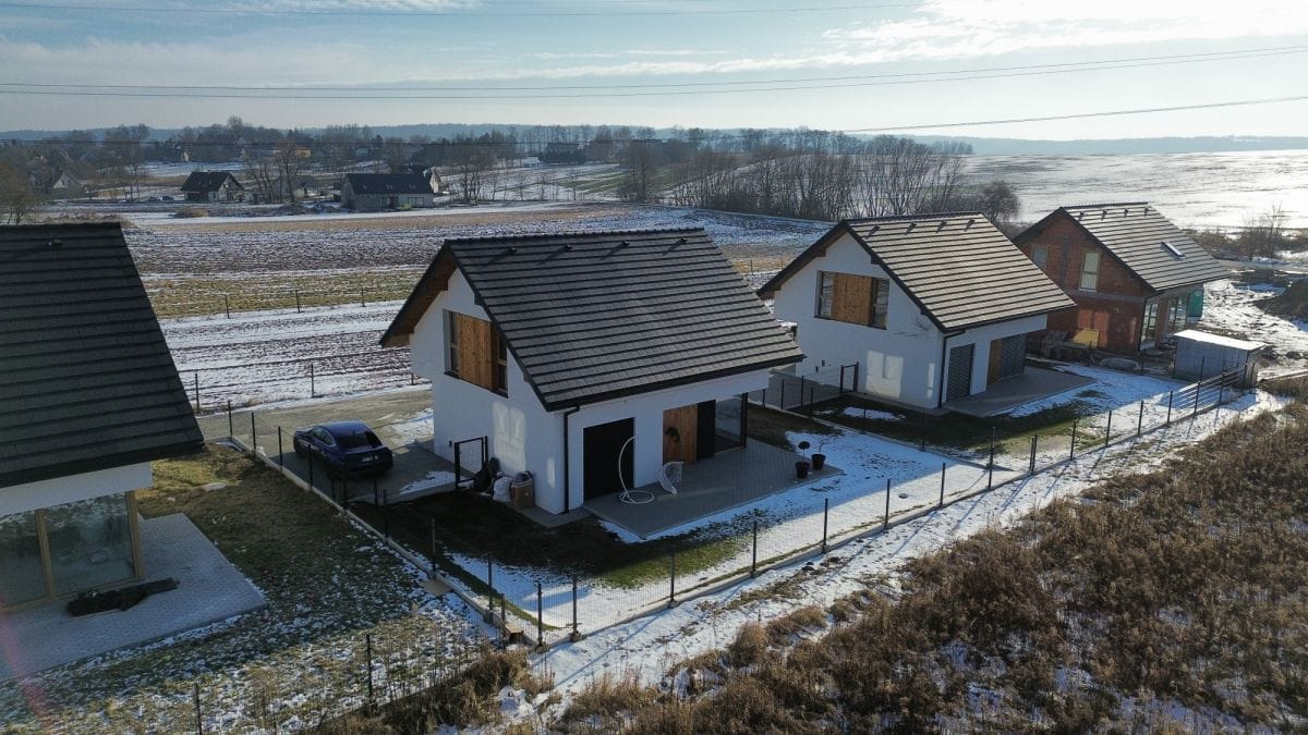 Dom 4 pokojowe na Sprzedaż