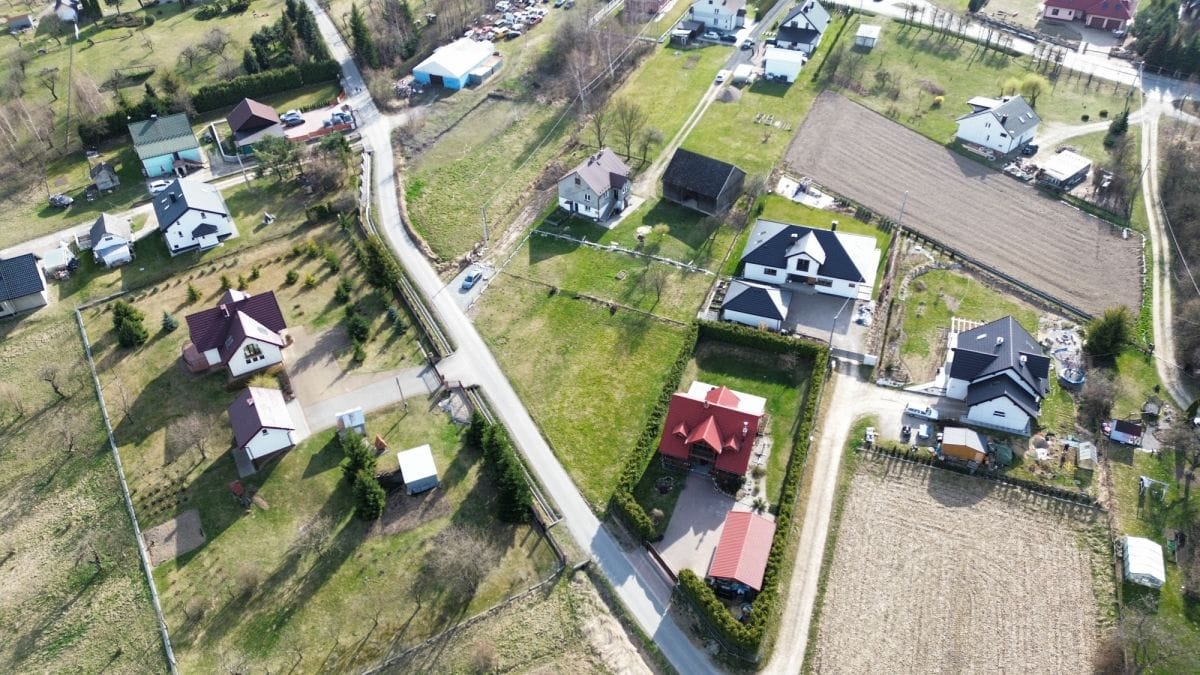 Działka  pokojowe na Sprzedaż