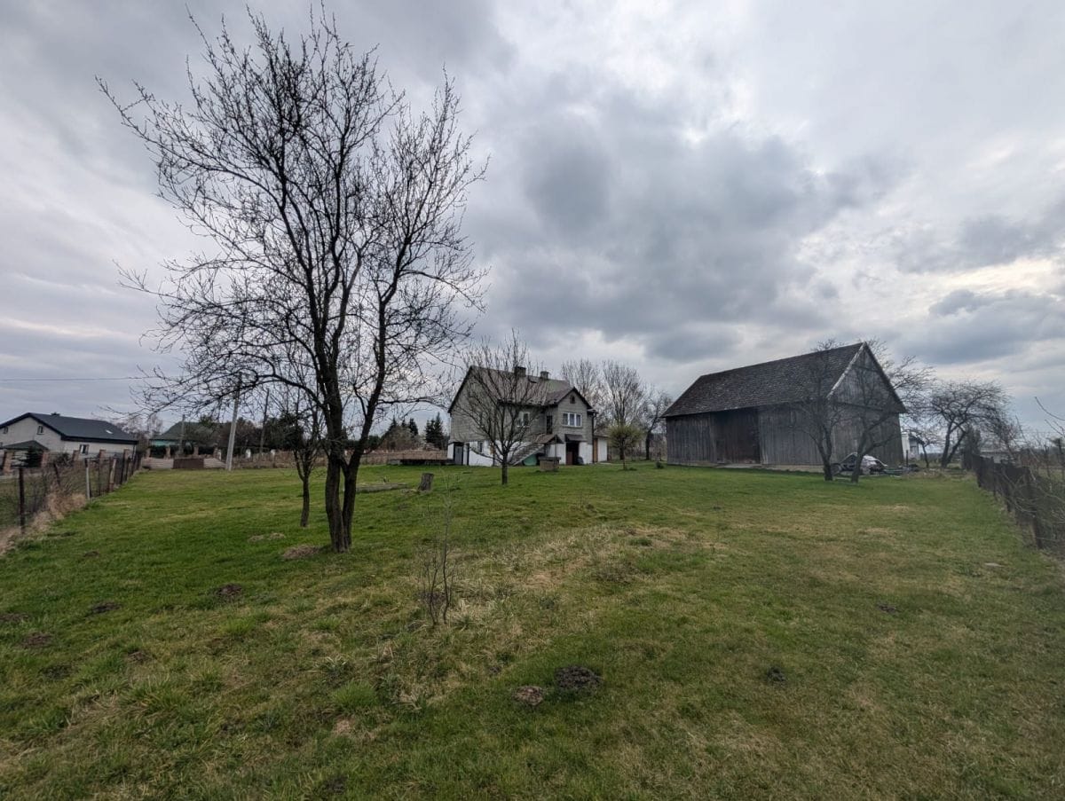 Działka  pokojowe na Sprzedaż