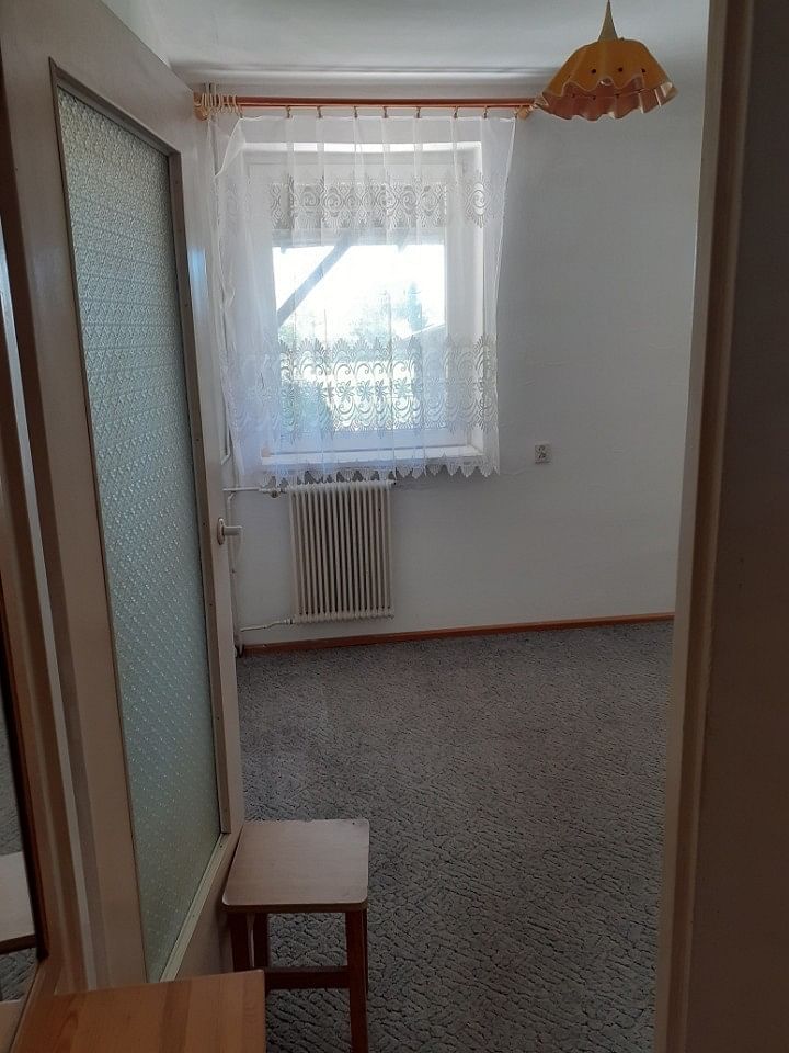 Dom 11 pokojowe na Sprzedaż