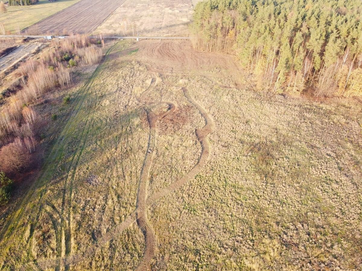 Działka  pokojowe na Sprzedaż