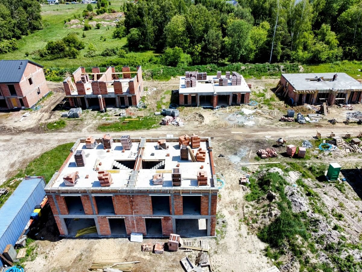 Dom 5 pokojowe na Sprzedaż