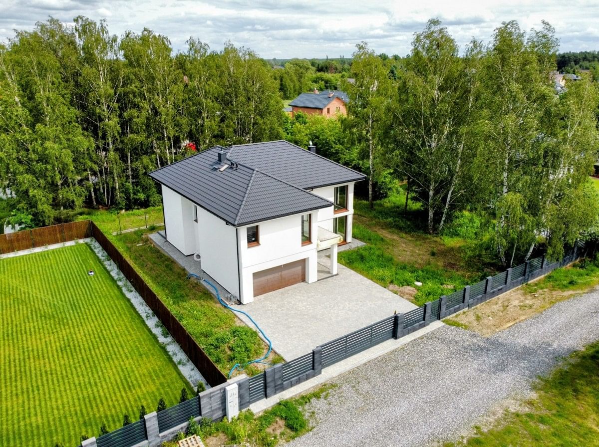Dom 5 pokojowe na Sprzedaż