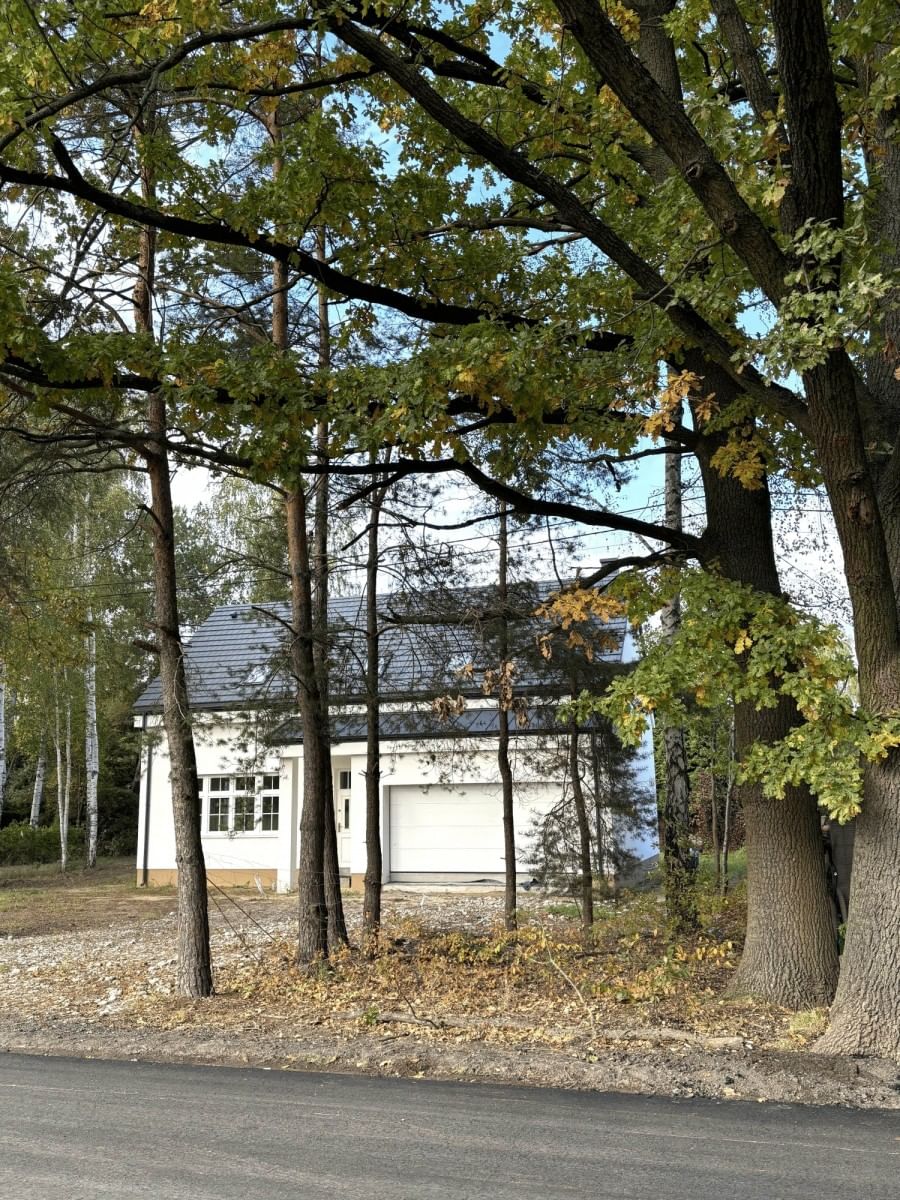 Dom 5 pokojowe na Sprzedaż