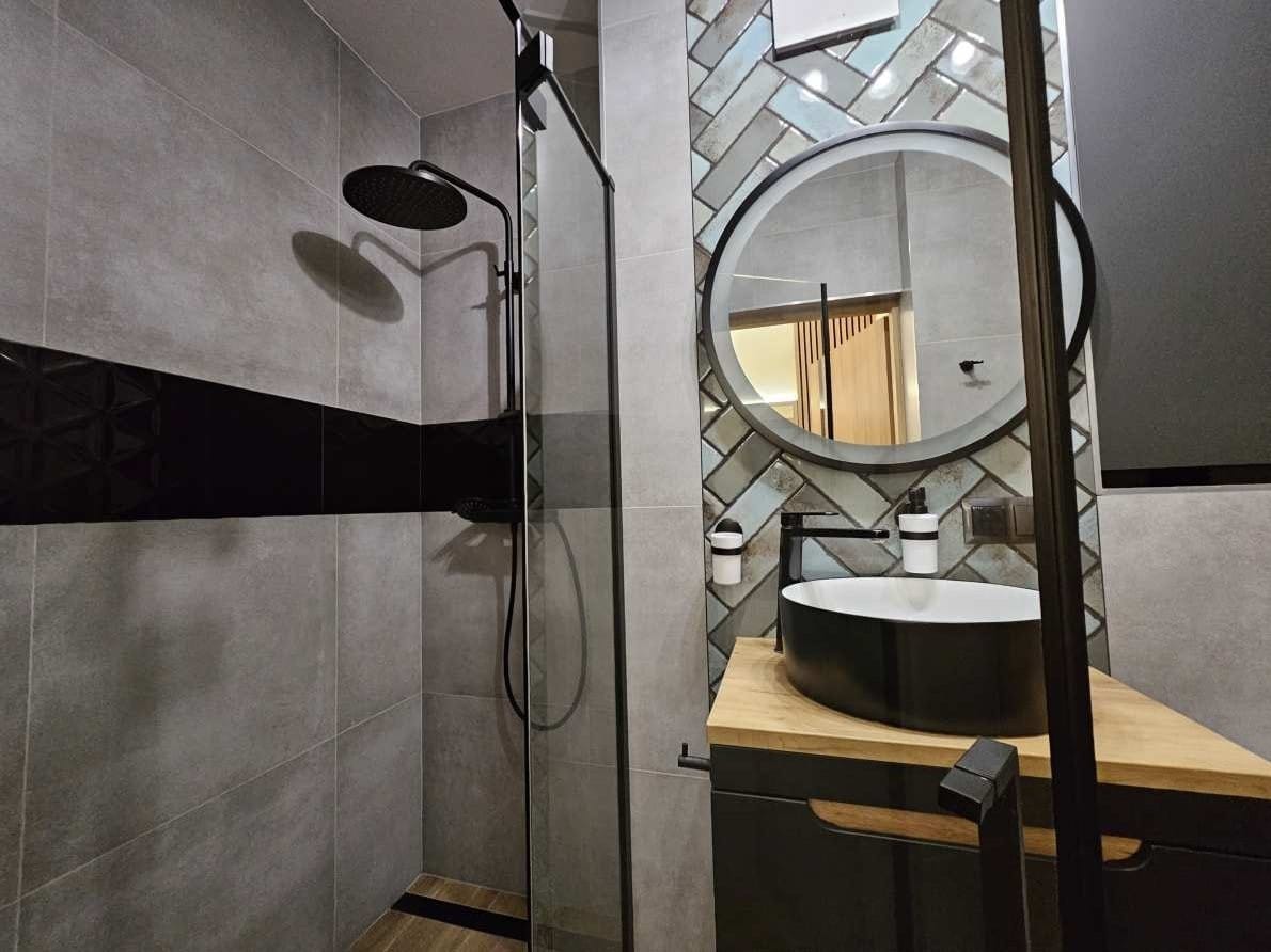 Mieszkanie 4 pokojowe na Wynajem
