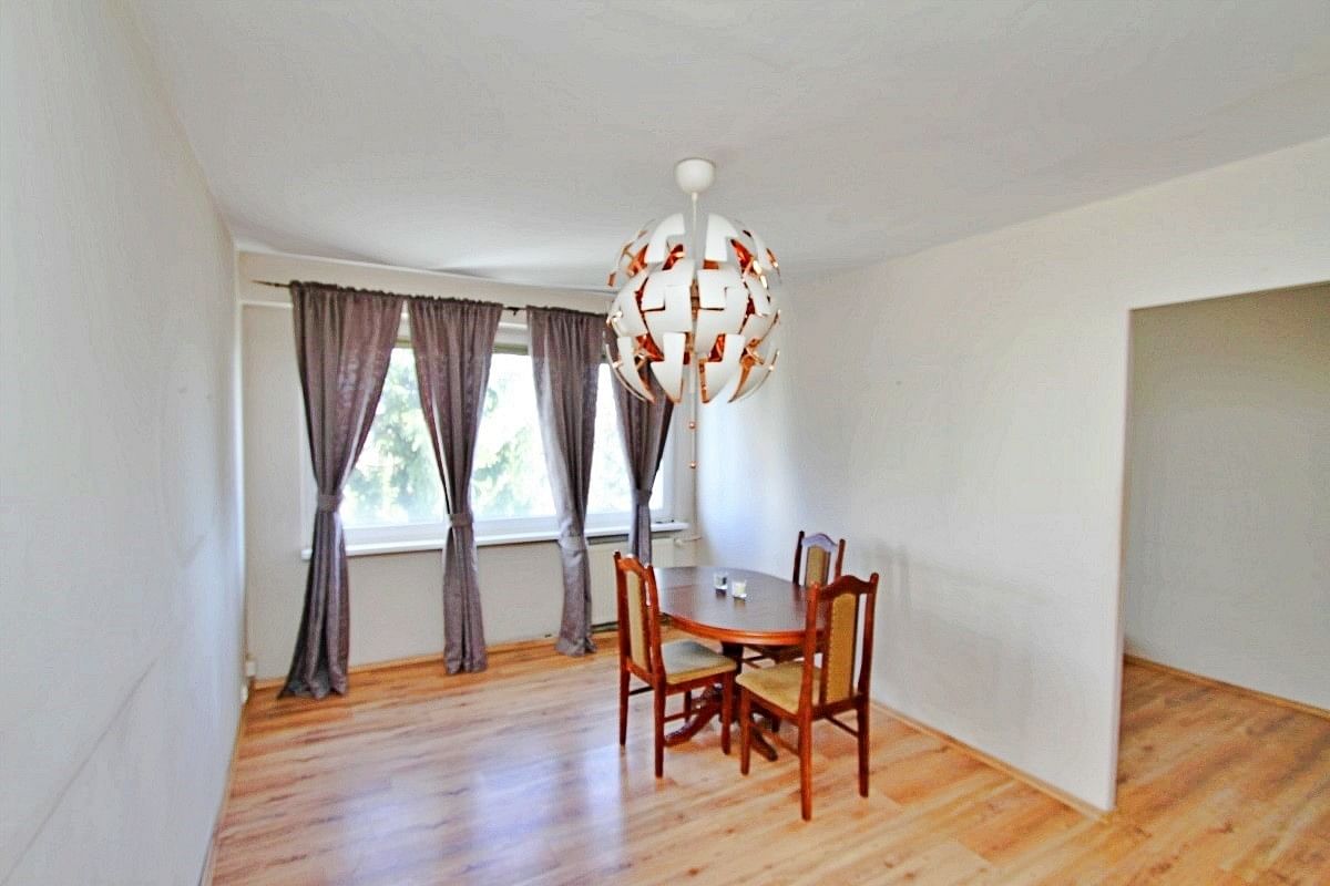 Mieszkanie 4 pokojowe na Sprzedaż