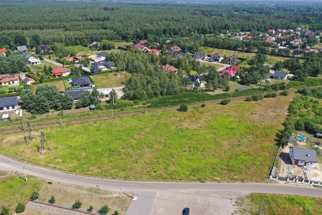 Działka  pokojowe na Sprzedaż