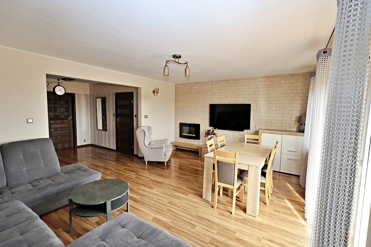 Dom  pokojowe na Sprzedaż