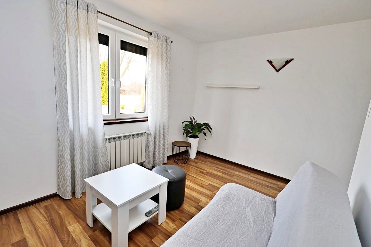 Dom  pokojowe na Sprzedaż