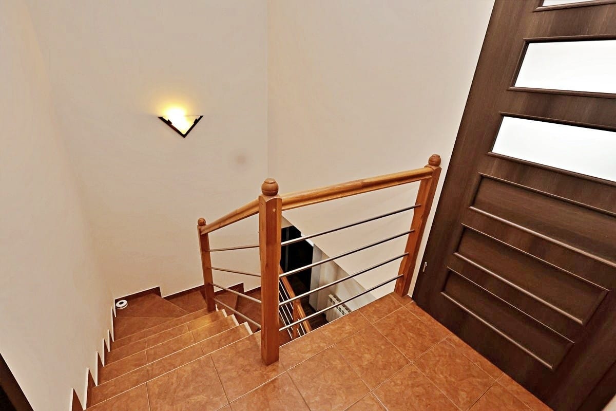 Dom  pokojowe na Sprzedaż