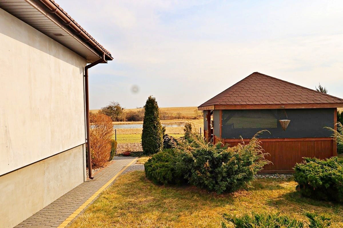 Dom  pokojowe na Sprzedaż