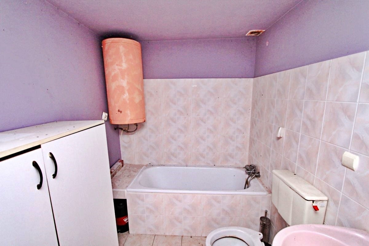 Dom  pokojowe na Sprzedaż