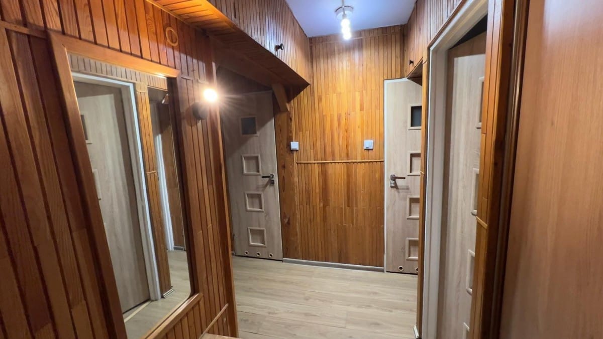 Mieszkanie 4 pokojowe na Sprzedaż