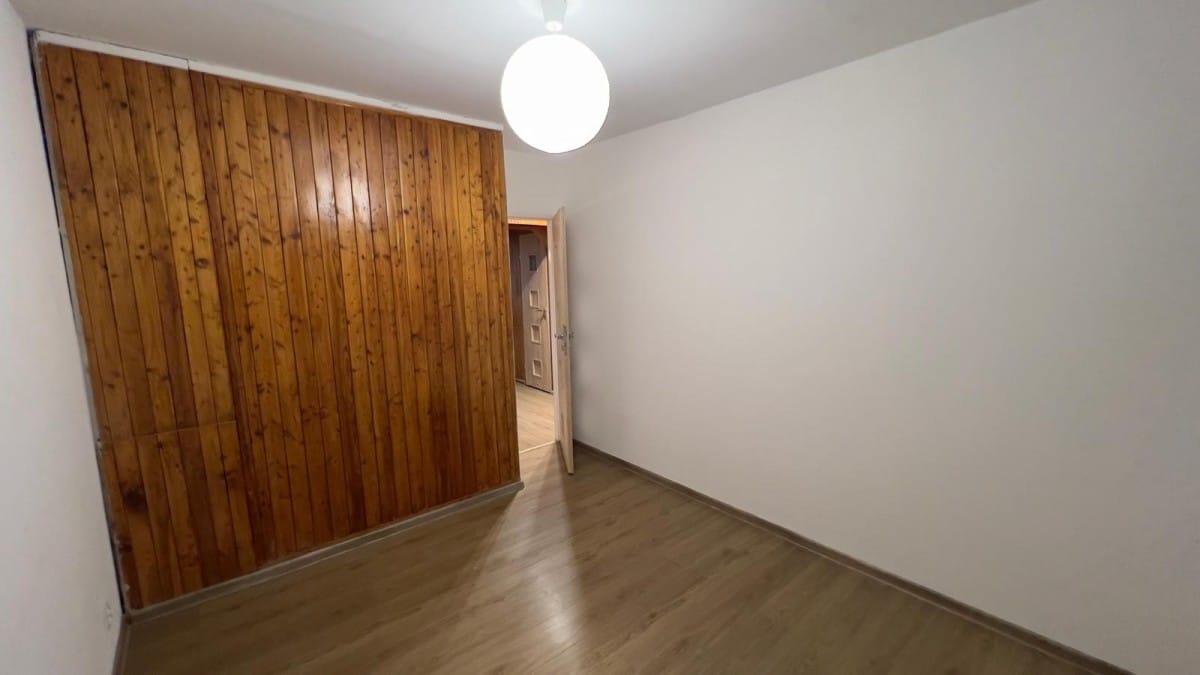 Mieszkanie 4 pokojowe na Sprzedaż