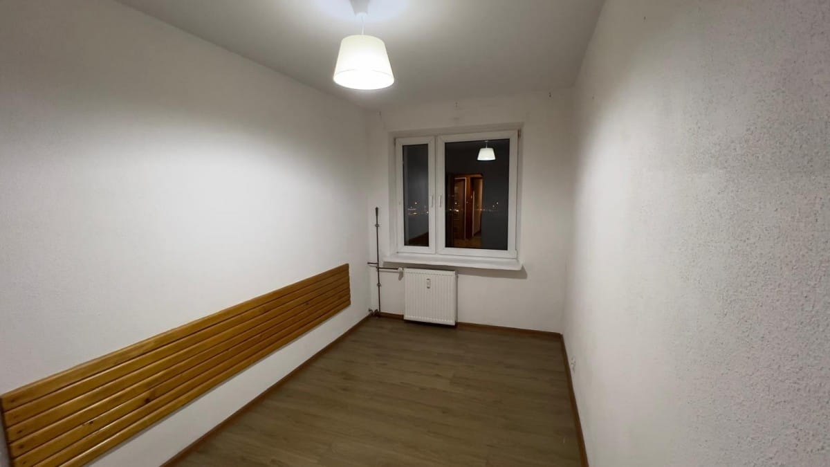 Mieszkanie 4 pokojowe na Sprzedaż