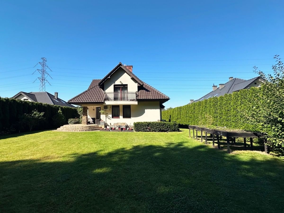 Dom  pokojowe na Sprzedaż