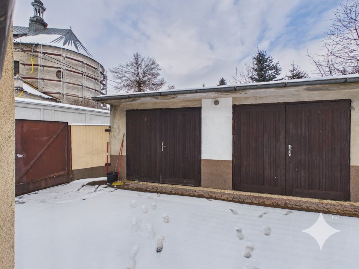 Dom 4 pokojowe na Sprzedaż