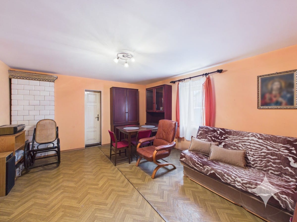 Dom 4 pokojowe na Sprzedaż