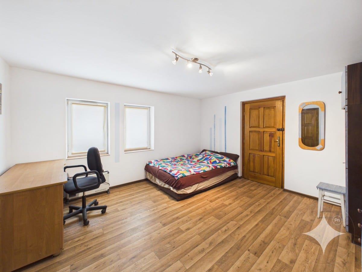 Dom 4 pokojowe na Sprzedaż