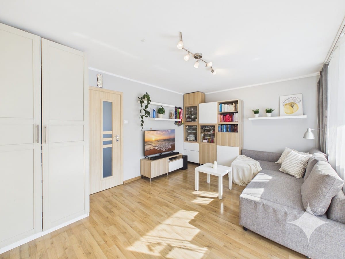 Mieszkanie 3 pokojowe na Sprzedaż