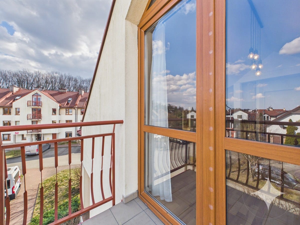 Mieszkanie 3 pokojowe na Sprzedaż