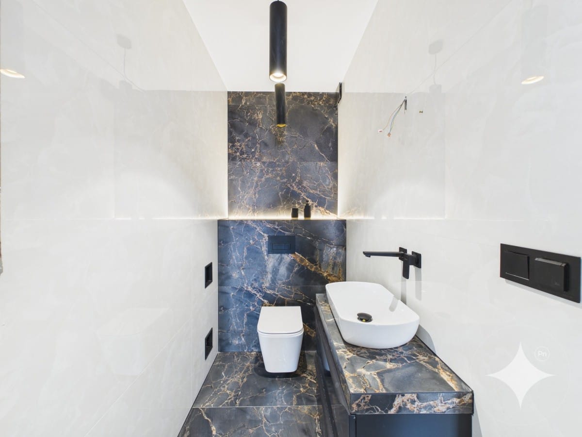 Dom 5 pokojowe na Sprzedaż