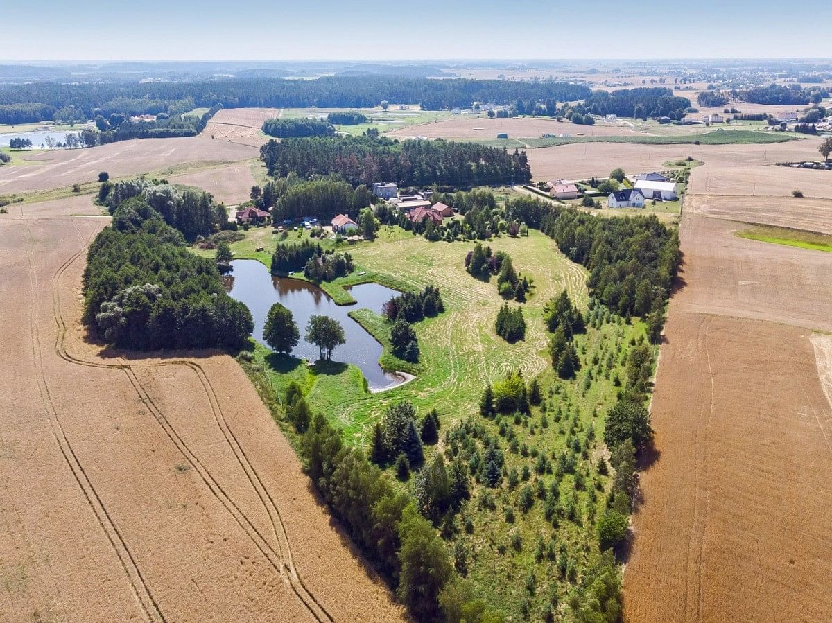 Dom 9 pokojowe na Sprzedaż