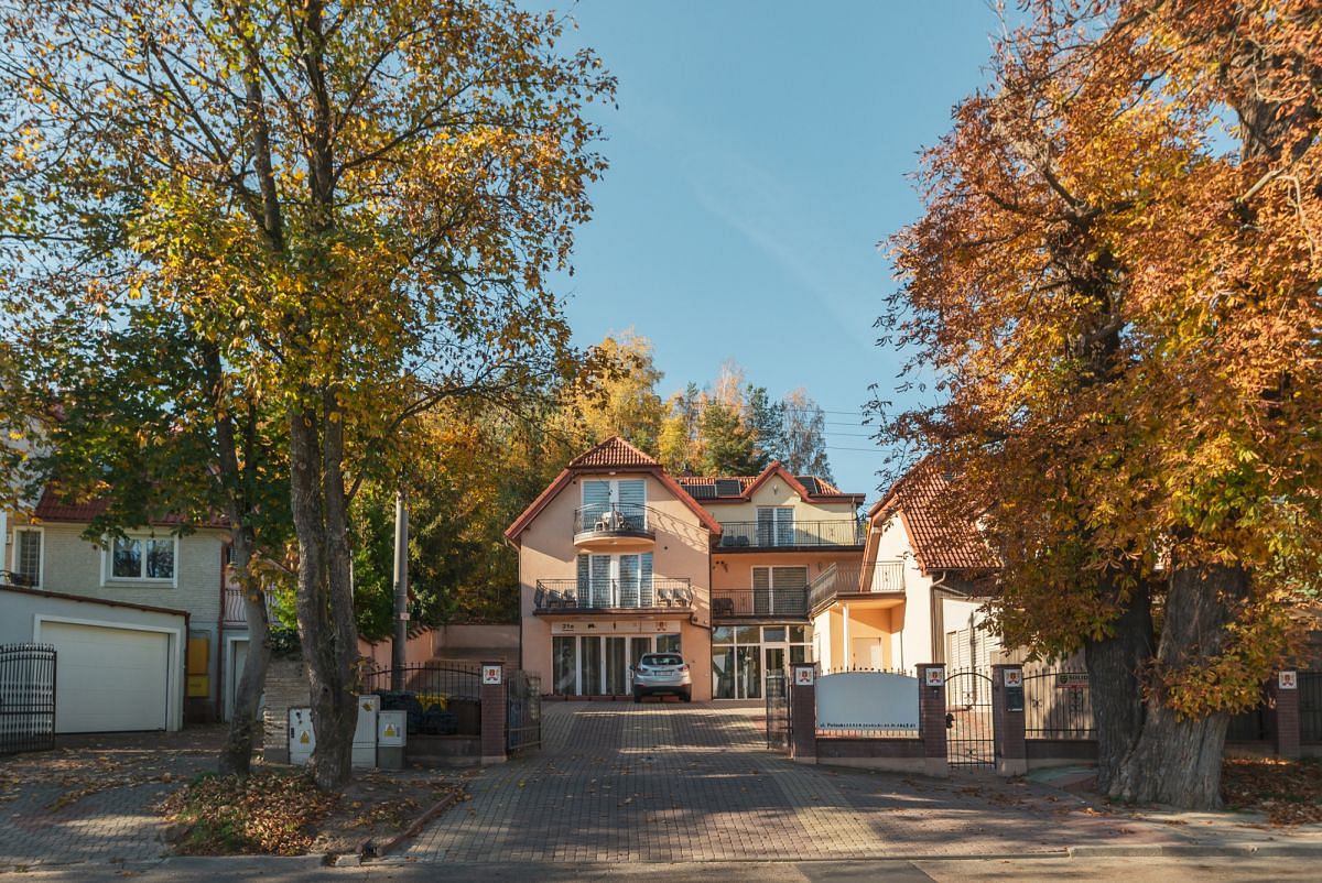 Lokal użytkowy  pokojowe na Sprzedaż