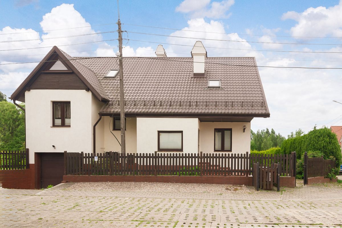 Dom 5 pokojowe na Sprzedaż