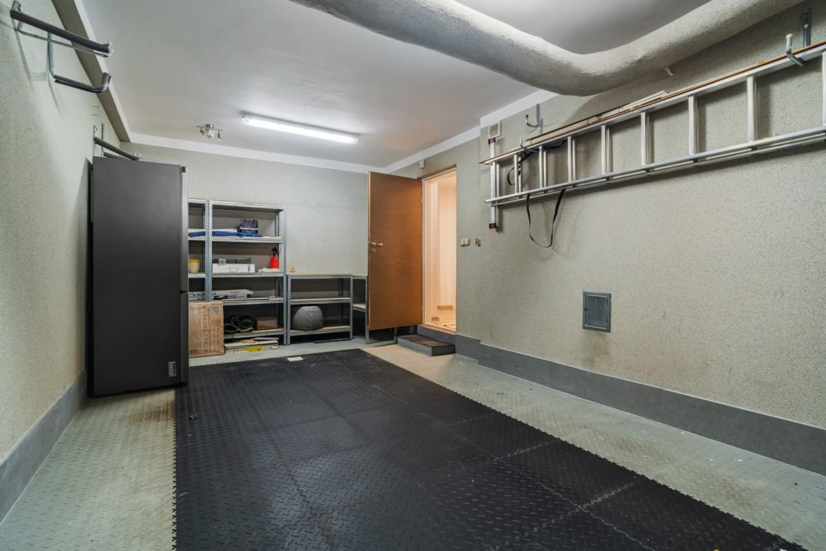 Dom 7 pokojowe na Sprzedaż