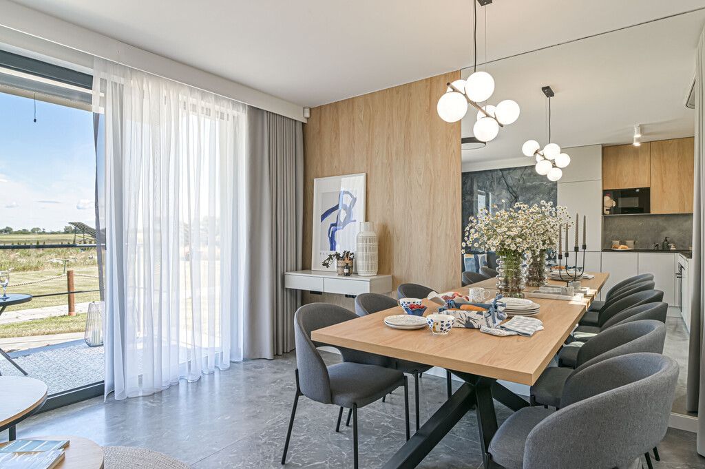 Mieszkanie 4 pokojowe na Sprzedaż