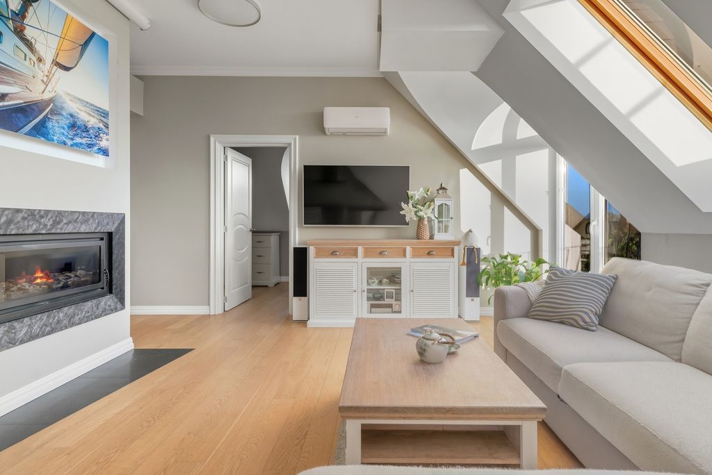 Mieszkanie 3 pokojowe na Sprzedaż