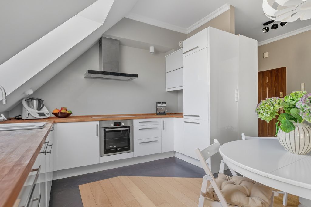 Mieszkanie 3 pokojowe na Sprzedaż