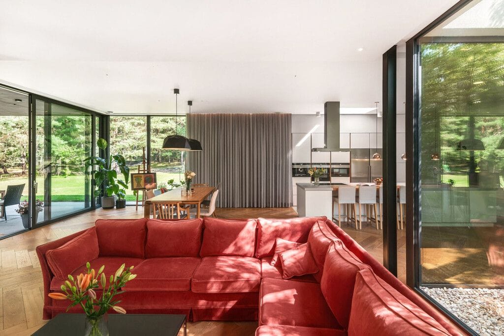 Dom 5 pokojowe na Sprzedaż