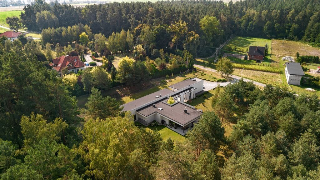 Dom 5 pokojowe na Sprzedaż